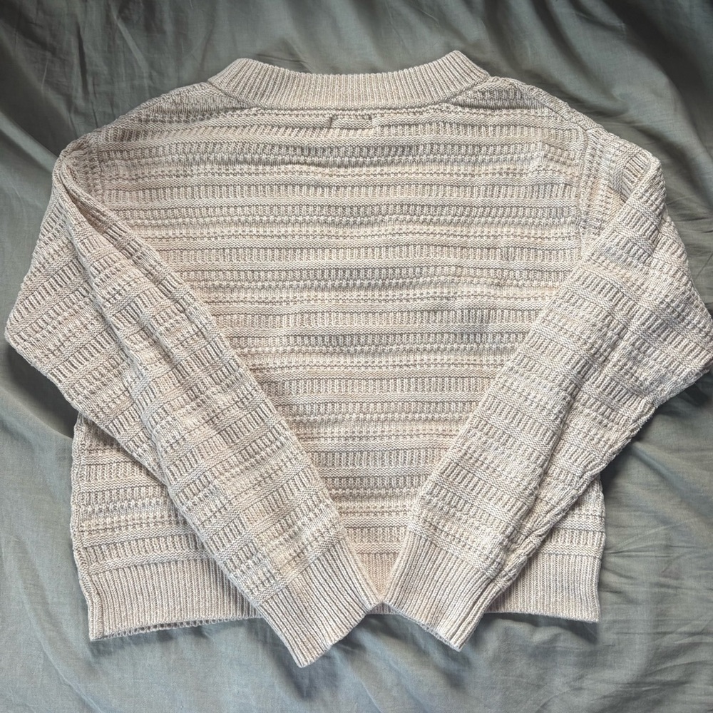 Universal Thread Textured Cream Sweater - Picture 2 of 3